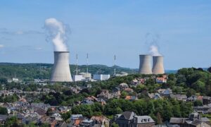 Le destre tentano il tutto per tutto per le Centrali Nucleari