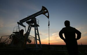 BLOOMBERG- LA RUSSIA AUMENTA LE ENTRATE DALLA VENDITA DI PETROLIO